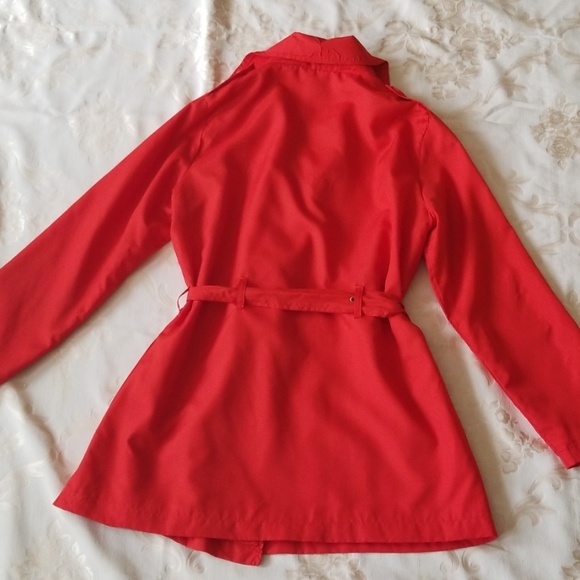 Red Jacket - Picture 4 of 5